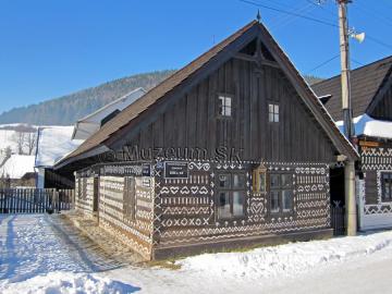 Objekty ľudovej architektúry, Čičmany