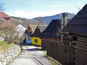 Roľnícky dom a dvor Vlkolínec