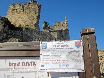 Hrad Divín